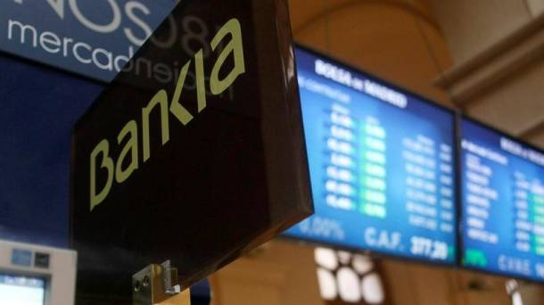 Bankia sigue liderando los avances en el Ibex 35 a media sesión