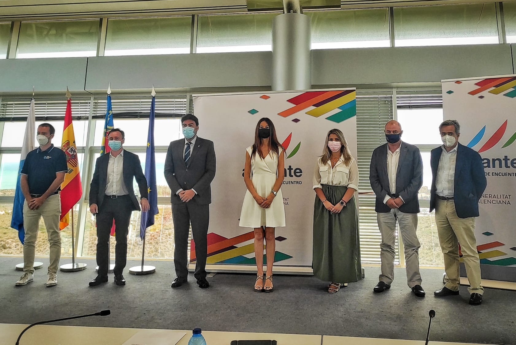 Luis Barcala, Carolina Pascual, Mari Carmen Sánchez y Antonio Rodes, tras la constitución de la comisión interadministrativa sobre el evento con salida desde Alicante. - 