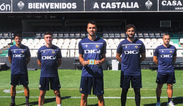 Pablo Hernández, Carles Salvador y César Díaz se unen a la lista de capitanes del Castellón