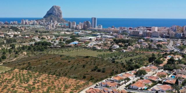 Calp denuncia que el Consell da largas al segundo instituto y exige su ejecución “urgente”