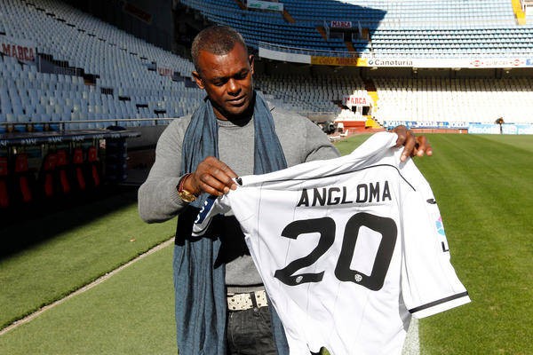 Anglomá: 