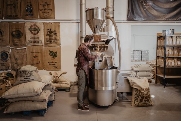 La alfasina D·Origen Coffee abre una escuela de baristas en Madrid y amplía mercado