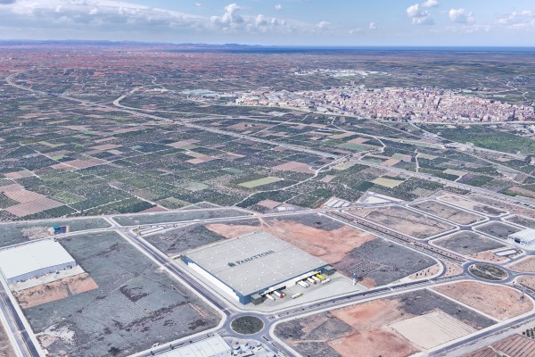Panattoni compra suelo en Valencia para levantar una nave logística de 30.000 m2 en Alzira 