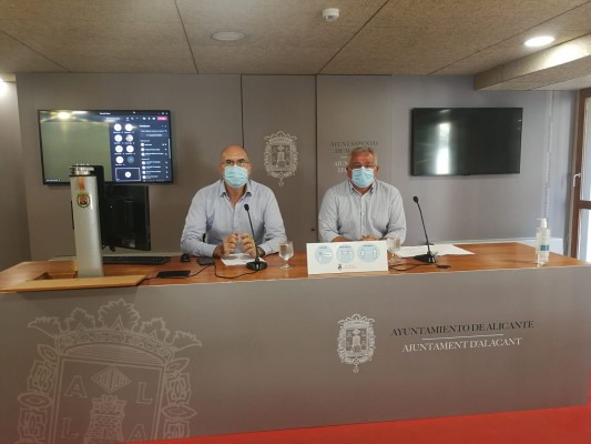 Alicante crea los consejos escolares de las guarderías municipales y renueva sus estatutos