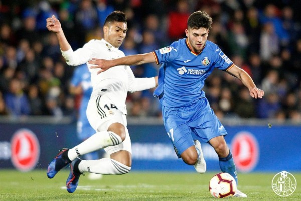 Hugo Duro aparece en la mesa del Valencia CF