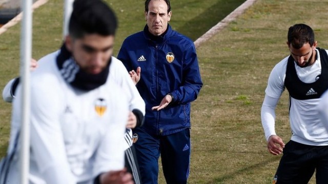Las lesiones vuelven a castigar el ataque del Valencia CF
