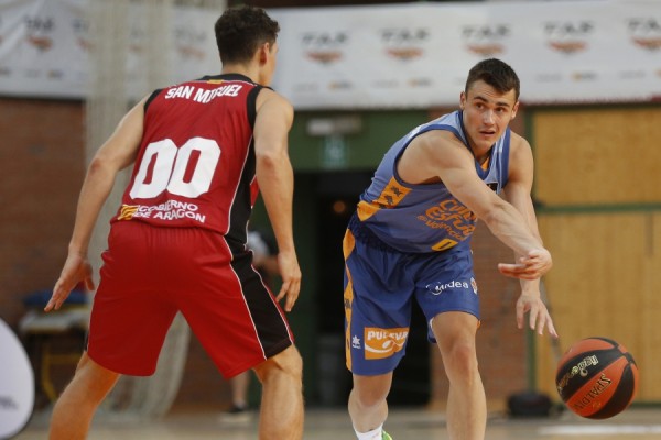 Dimitrijevic sufre una lesión muscular en el aductor derecho