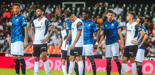 El Valencia de Bordalás crece desde la defensa