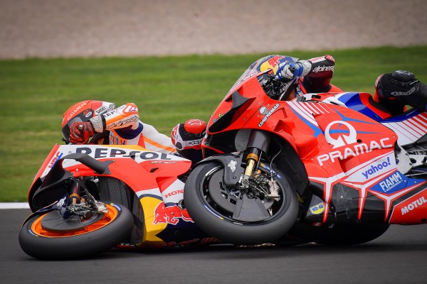 Quartararo y Gardner ejercen de claros líderes 