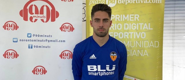 El Cádiz insiste en Rubén Sobrino