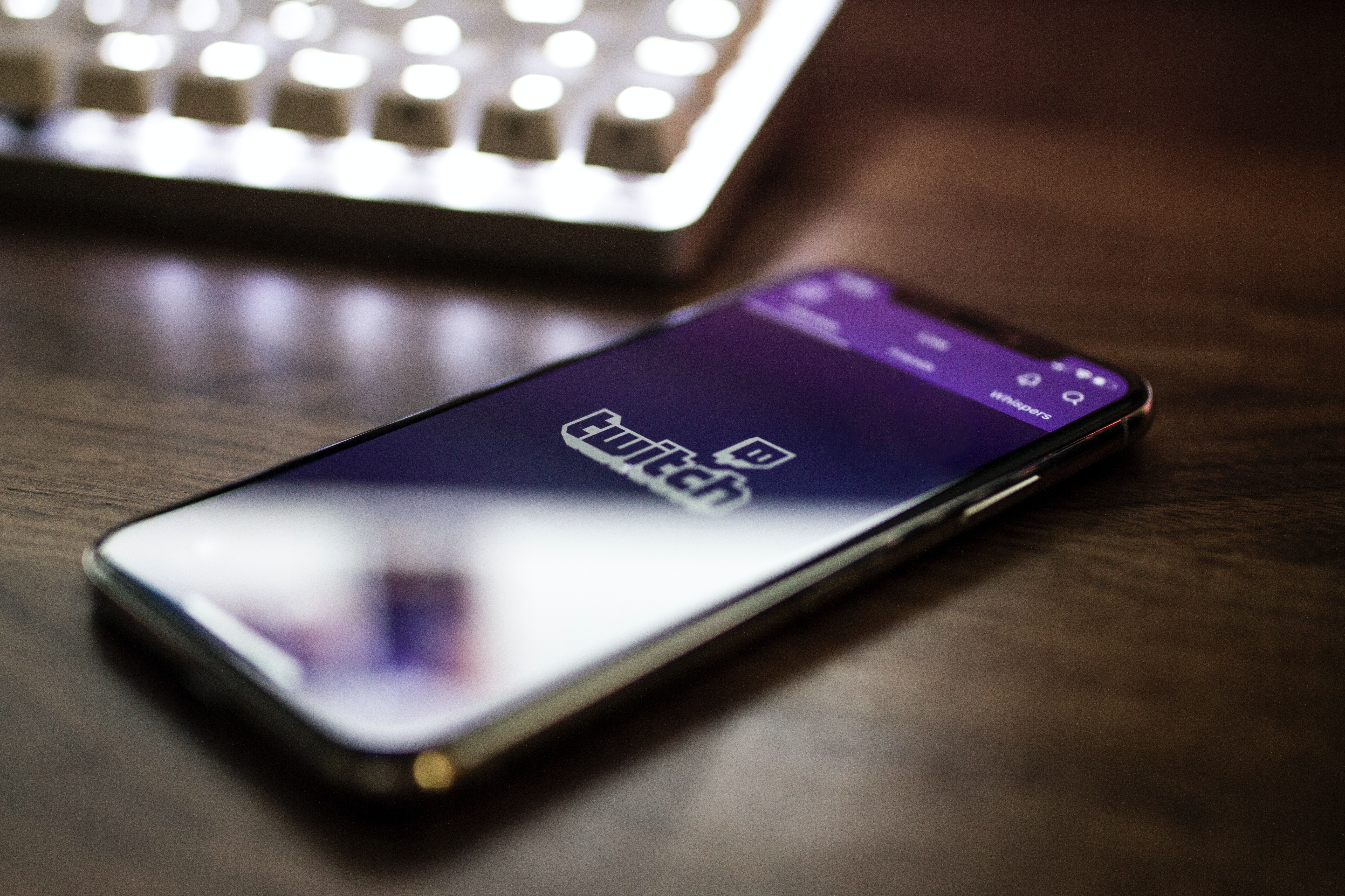 Onda suma a sus cursos de idiomas un taller en la red social Twitch

