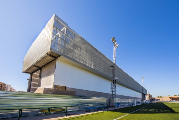 Almassora licita la finalización  del trinquet tras ganar a la constructora que abandonó las obras