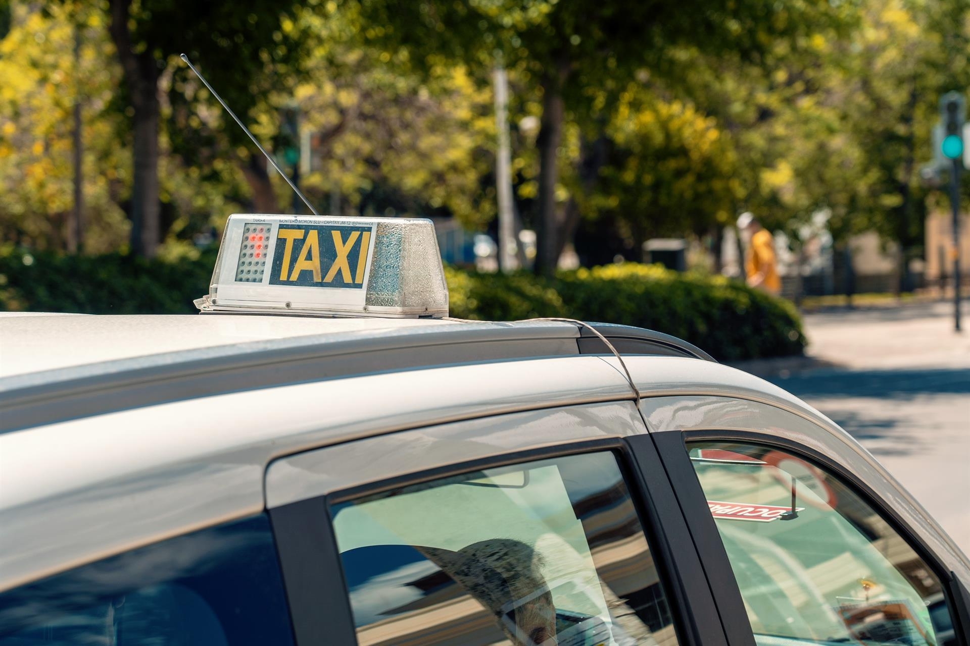 La Generalitat cambia el horario de taxis en Fallas para ajustarlo a la demanda por el toque de queda