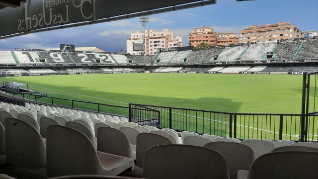 El Castellón sorteará 3500 entradas entre sus abonados para el debut en Castalia