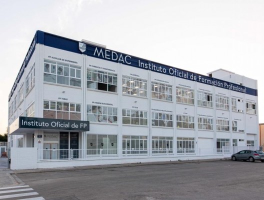 KKR invierte en Medac para crear el grupo líder de formación profesional en España
