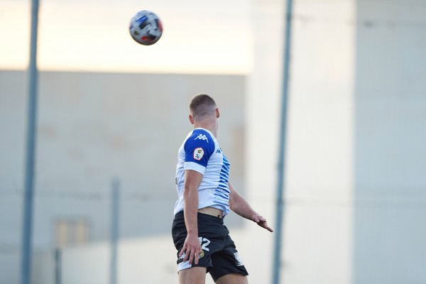 El Hércules se acerca a los 2.800 abonos vendidos y presenta este viernes sus nuevas equipaciones