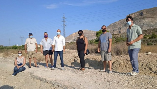 Unides Podem reclama un plan integral de reparación de caminos en las partidas de Alicante
