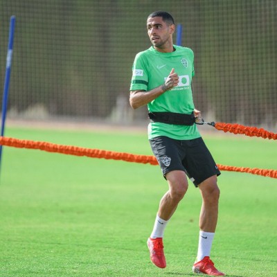 Omar Mascarell: 