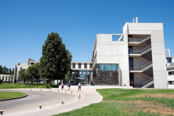 Sanidad deja en manos de Competencia la viabilidad de la venta a Ribera del Hospital de Dénia
