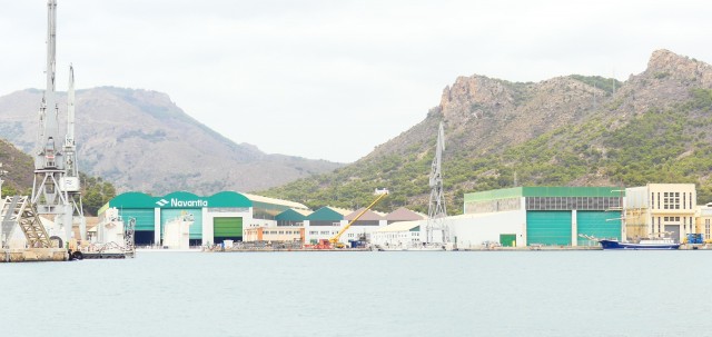 Puesta a punto millonaria: Navantia licita la limpieza en la Dársena de Cartagena por 11,5 millones