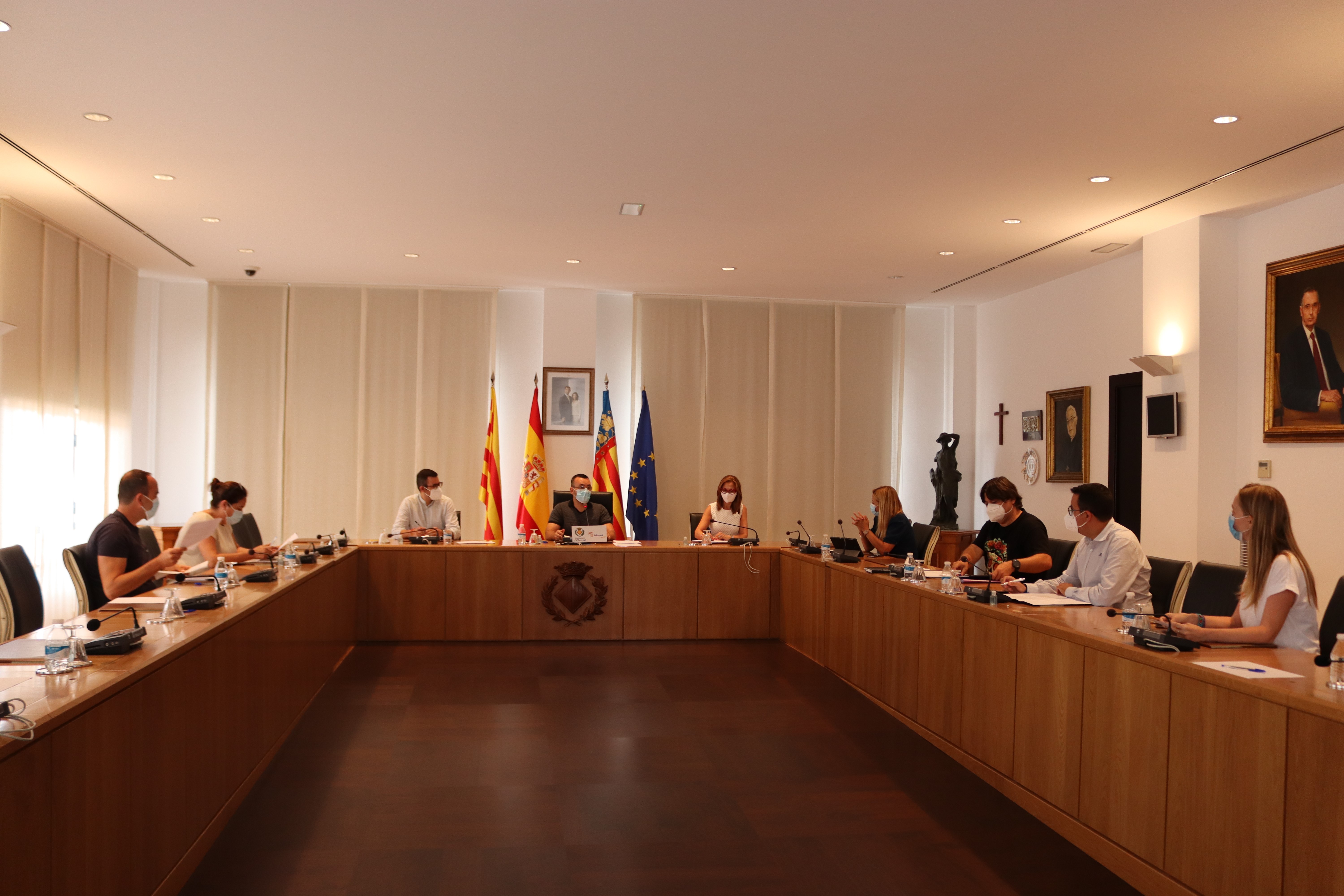 Vila-real tendrá peñas con horario de hostelería y Nit de la Xulla en las fiestas de la Virgen de Gracia