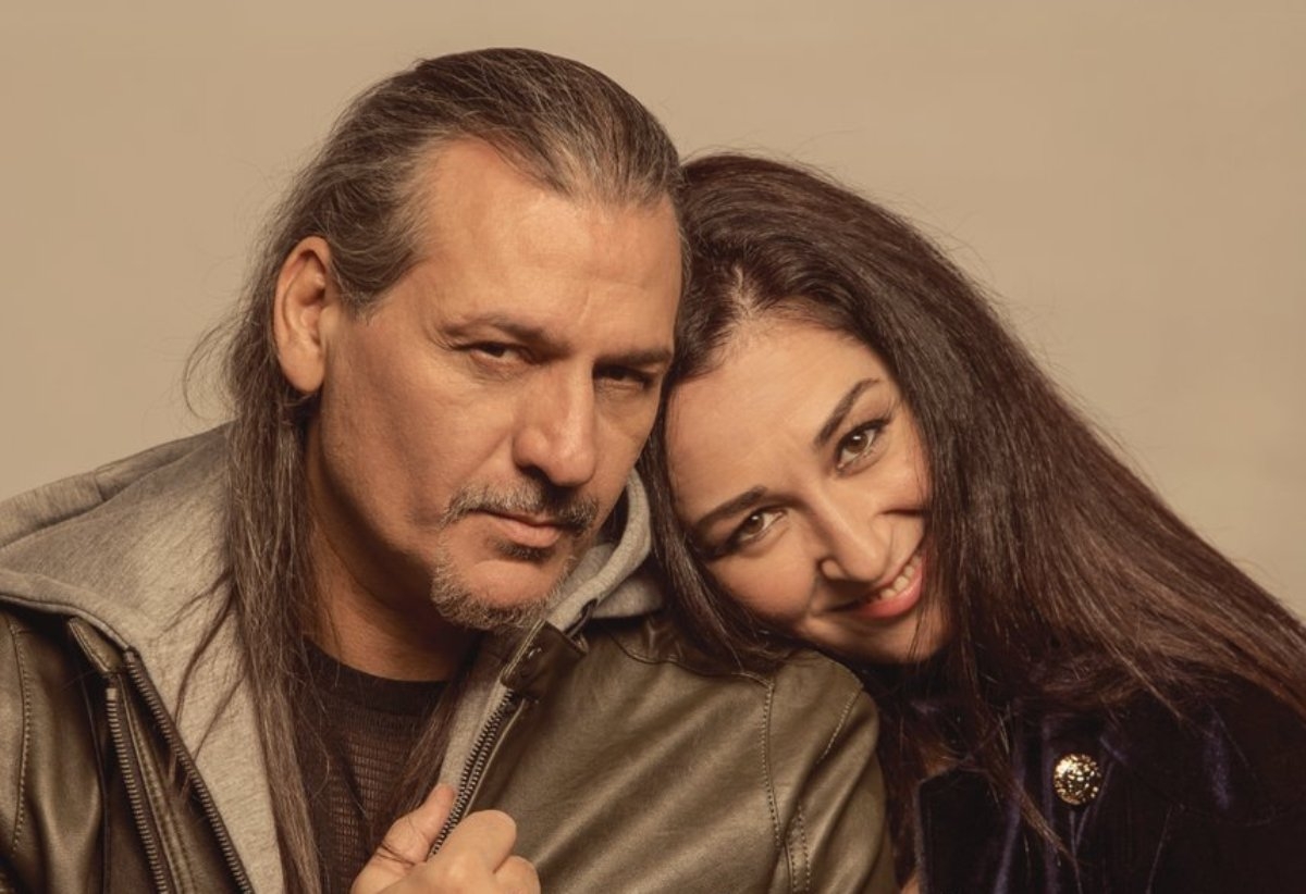Camela 'rebobina' y recuerda todos sus hits en la Vall d'Alba 