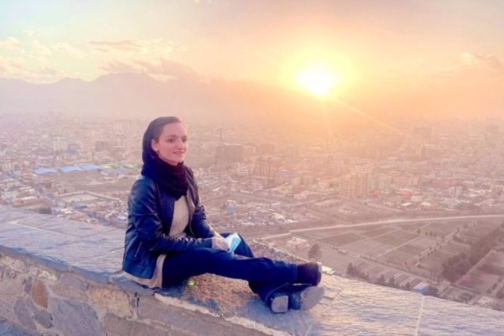 Zarifa Ghafari en una imagen difundida en su cuenta de Twitter. Foto: @ZARIFA_GHAFARI - 