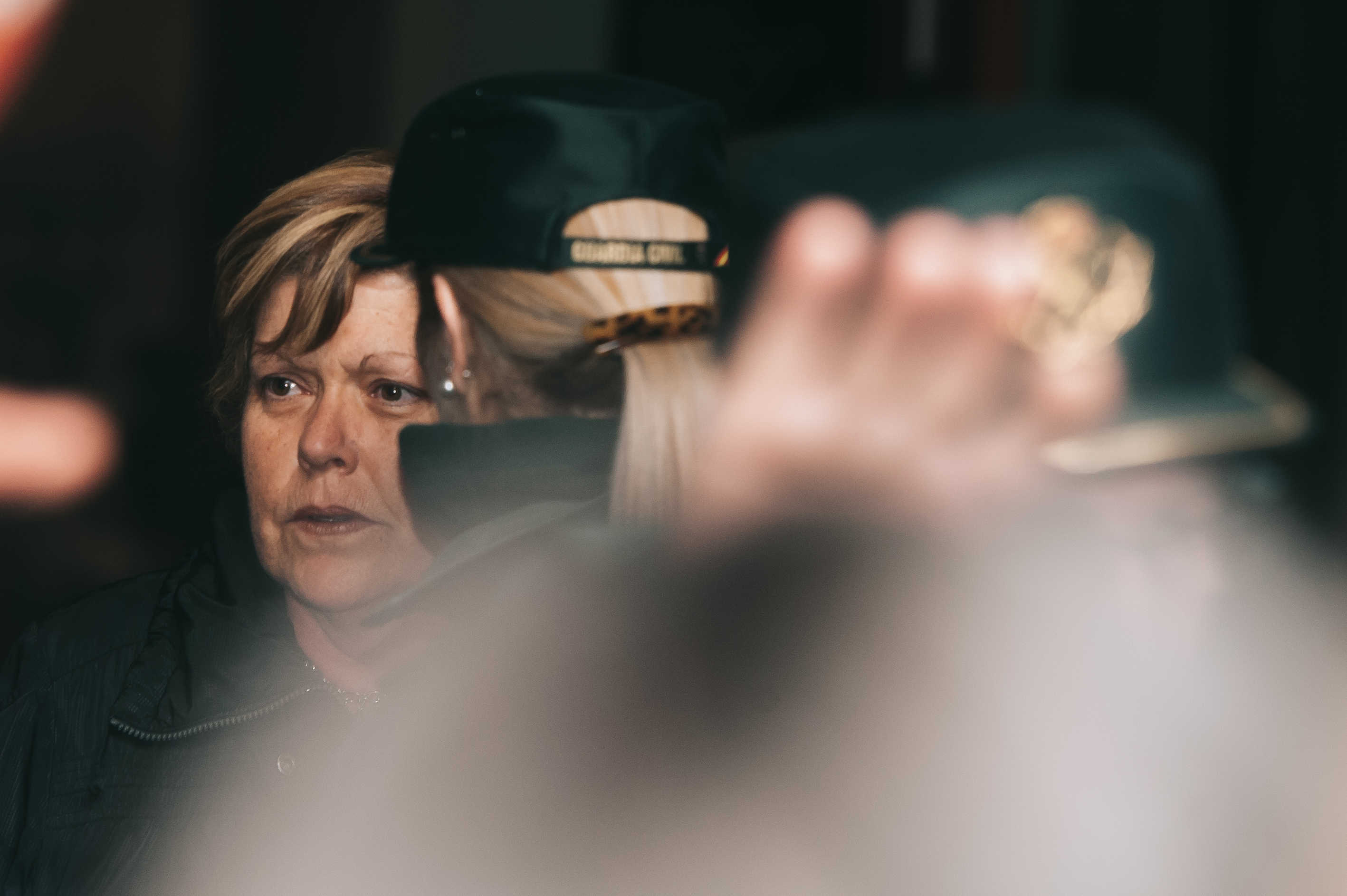 Milagrosa Martínez, a la salida del TSJCV tras quedar en libertad bajo fianza. Foto: KIKE TABERNER - 