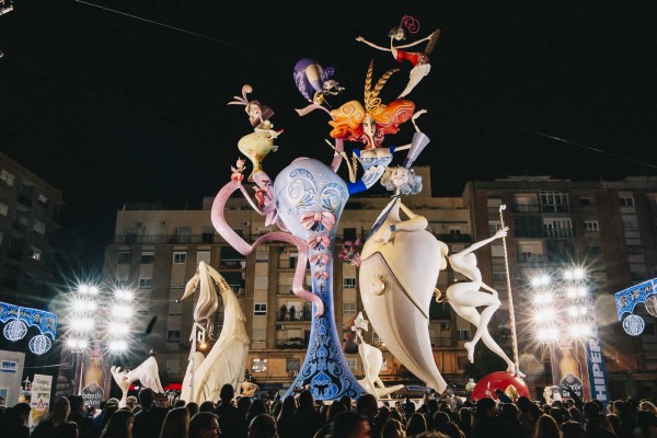 L'Antiga de Campanar gana el primer premio de las Fallas 2017