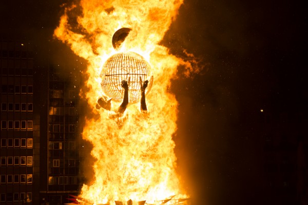 La Junta Central Fallera adelanta dos horas la 'Cremà' de las Fallas por el toque de queda