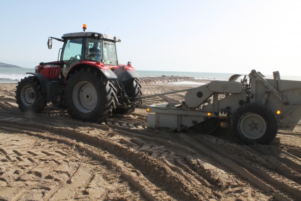 Benicàssim reclama al Ministerio mantener los aportes de arena a las playas