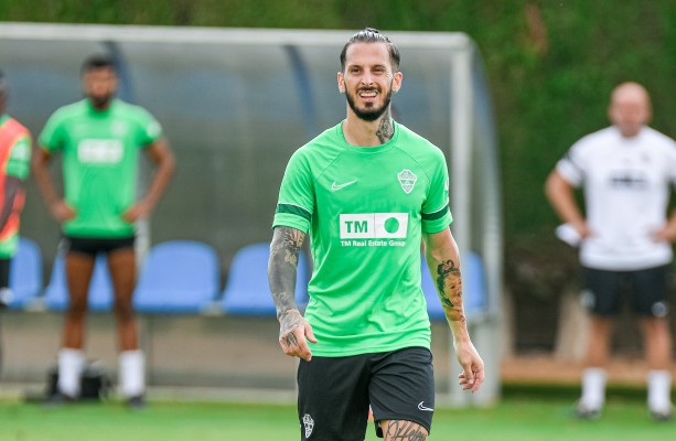 El Elche contra el campeón en el debut de Benedetto