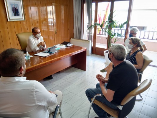 El Campello sigue con las reuniones para implantar una moneda digital local como experiencia piloto