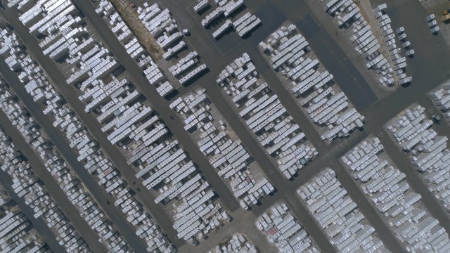El azulejo bate de nuevo en junio su récord de  exportación y crece un 35% en el primer semestre