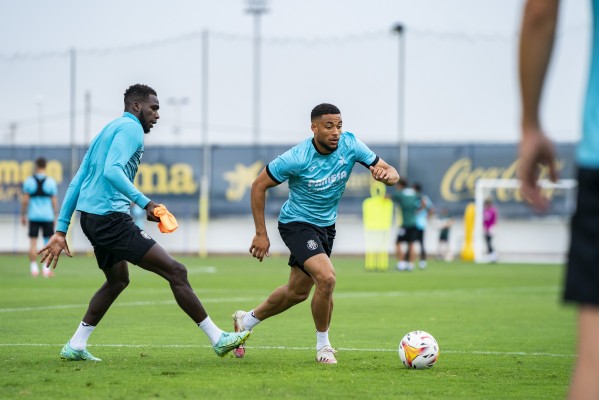 Danjuma agradece el interés de un club familiar como el Villarreal