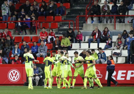 Al Elche le basta con 30 minutos
