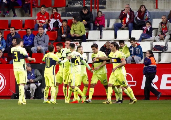 El Elche destroza al Nàstic en 30 minutos