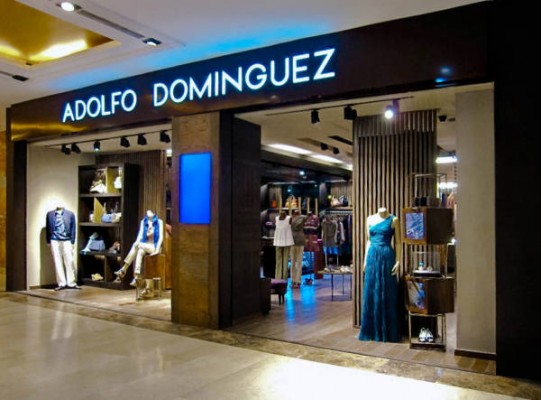 La arruga es bella (Adolfo Domínguez) cumple 20 años en bolsa
