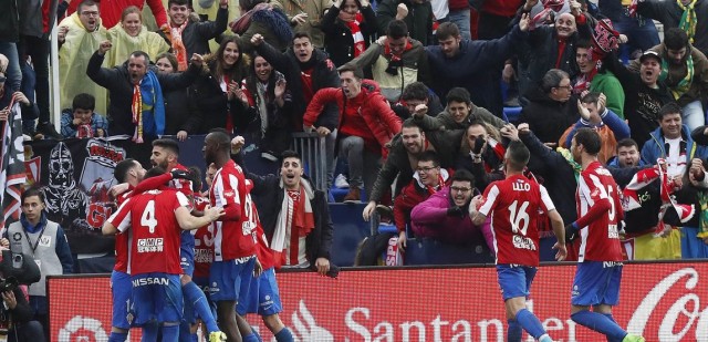 El Sporting-Granada, una final por la salvación
