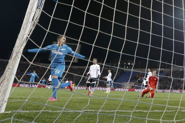 El Valencia debe ganar al Lyon y esperar un favor del Zenit para estar en octavos