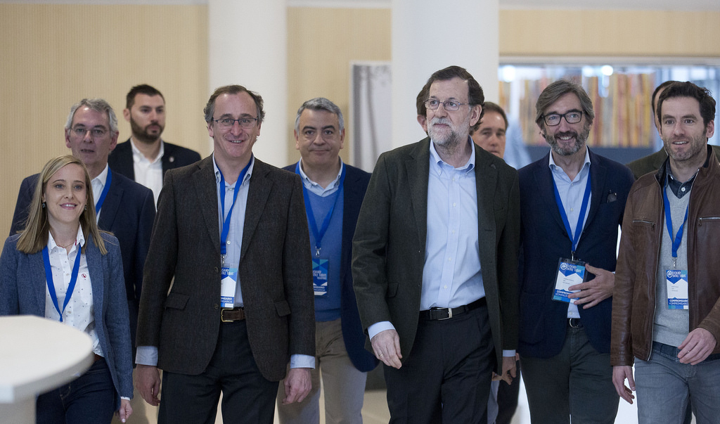 Mariano Rajoy con los dirigentes del PP vasco. Foto: PP - 