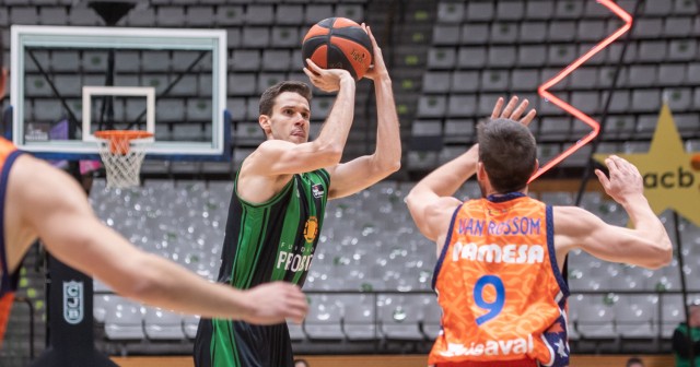 López-Arostegi no inicia los entrenamienos con el grupo por su lesión de tobillo