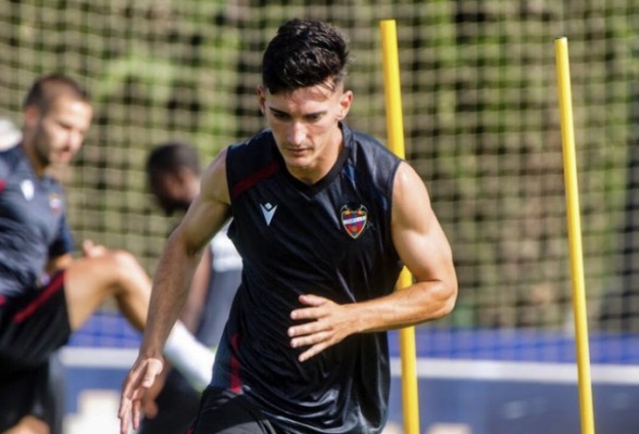 Pepelu espera respuesta del Levante a la oferta del Clérmont