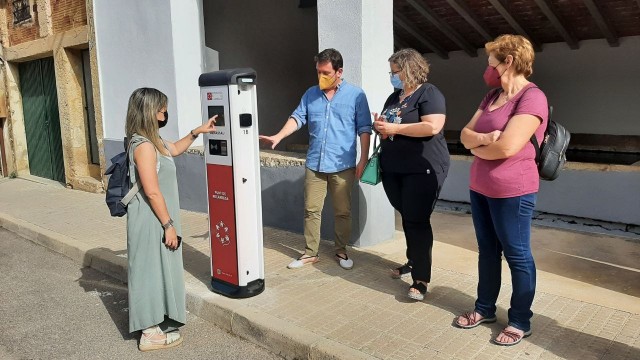 Diputación ultima la instalación de una veintena de puntos de recarga para vehículos eléctricos 