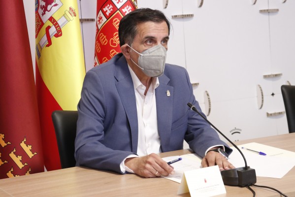 Murcia habilita el Pabellón Cagigal para las personas sin hogar ante el aviso rojo por altas temperaturas
