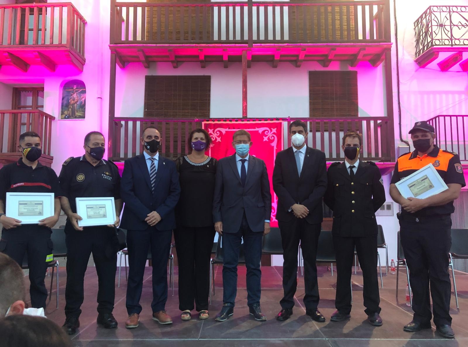 Morella homenajea al equipo de Bomberos y Protección Civil de Diputación por su labor en la pandemia