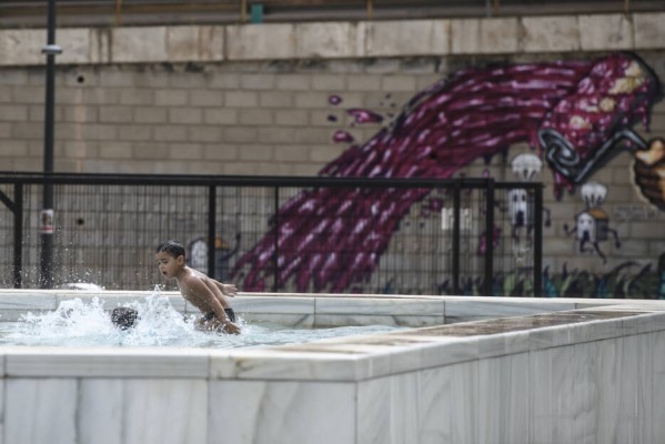 Sanidad activa la alerta sanitaria por calor en nivel alto y extremo en toda la Comunitat
