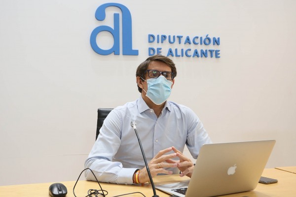 La Diputación de Alicante hace gala de su compra centralizada de luz: ha ahorrado 7 millones 