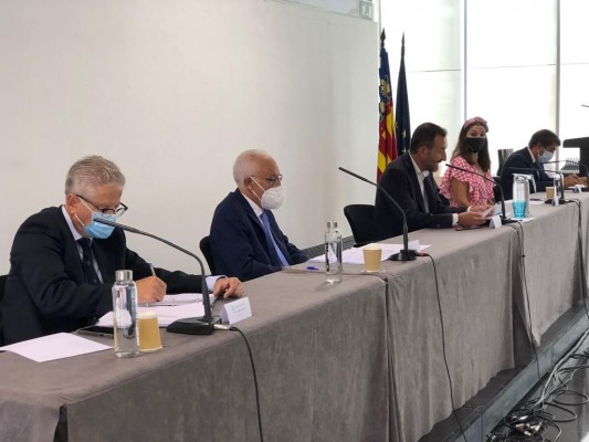 El Patronato del Misteri aprueba un incremento del 8% del presupuesto y espera La Festa en octubre