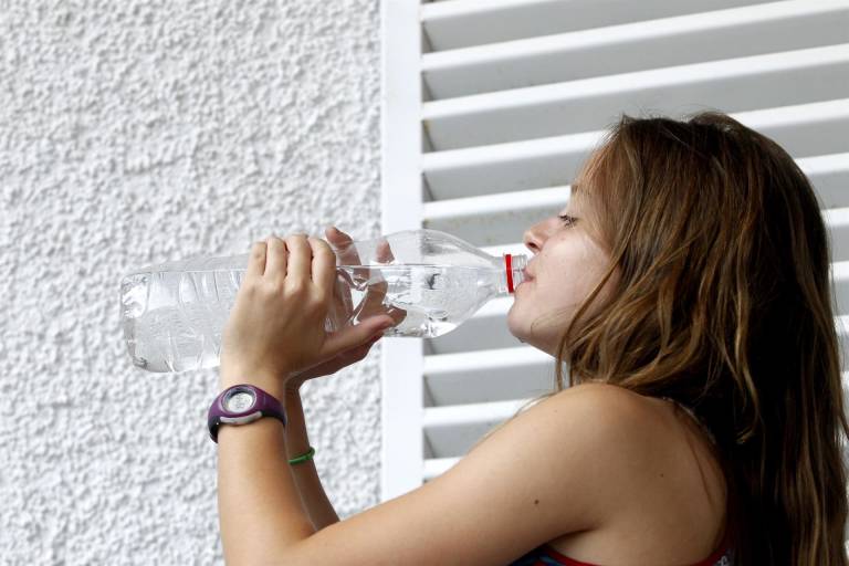 Sanidad activa la alerta por calor en 53 municipios de Castellón y pide precaución a los ciudadanos
